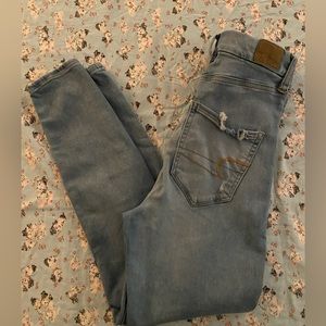 AmericanEagle jeans size 4 short!